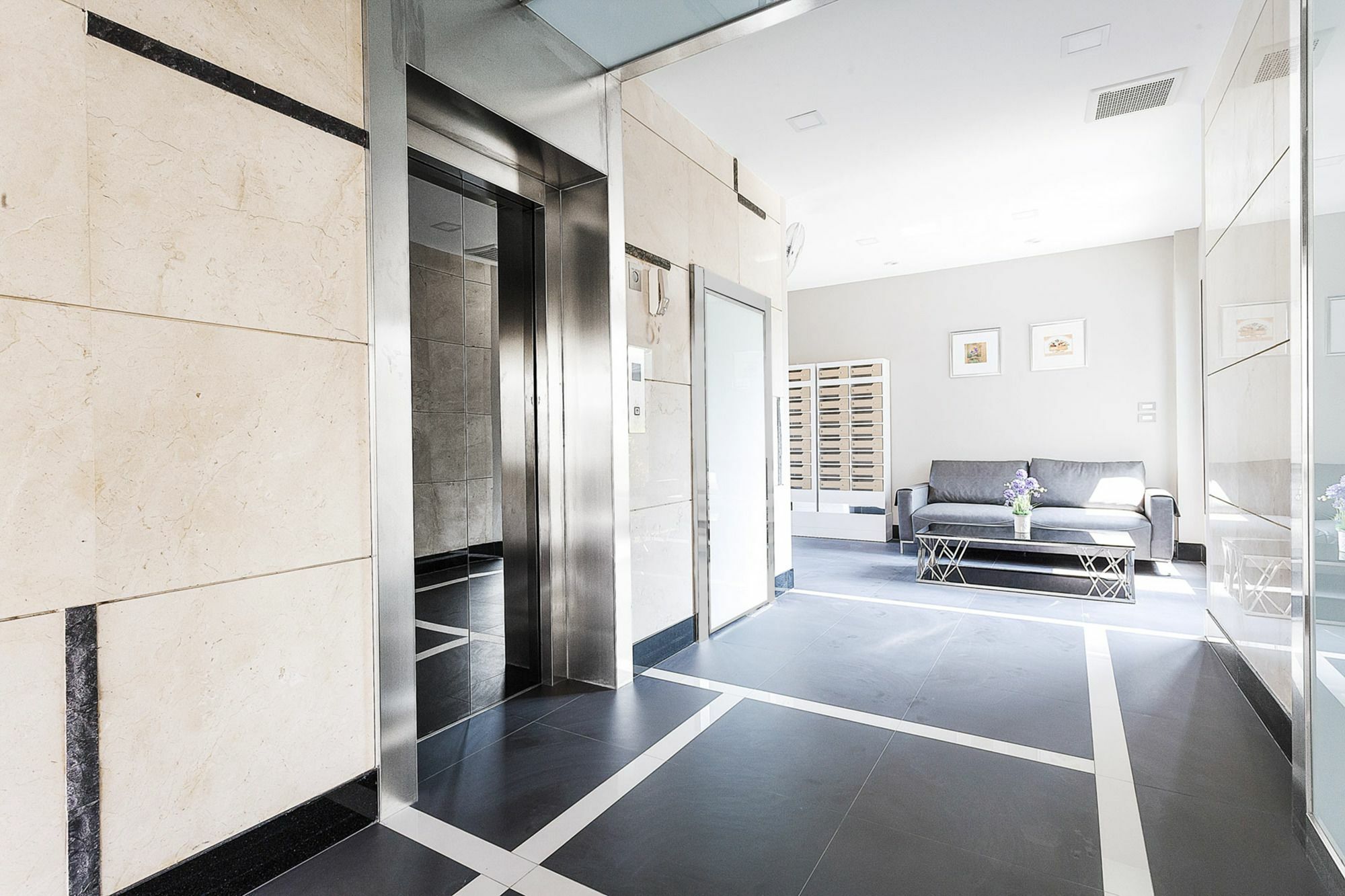 Green Point Residence Hotel Банкок Екстериор снимка